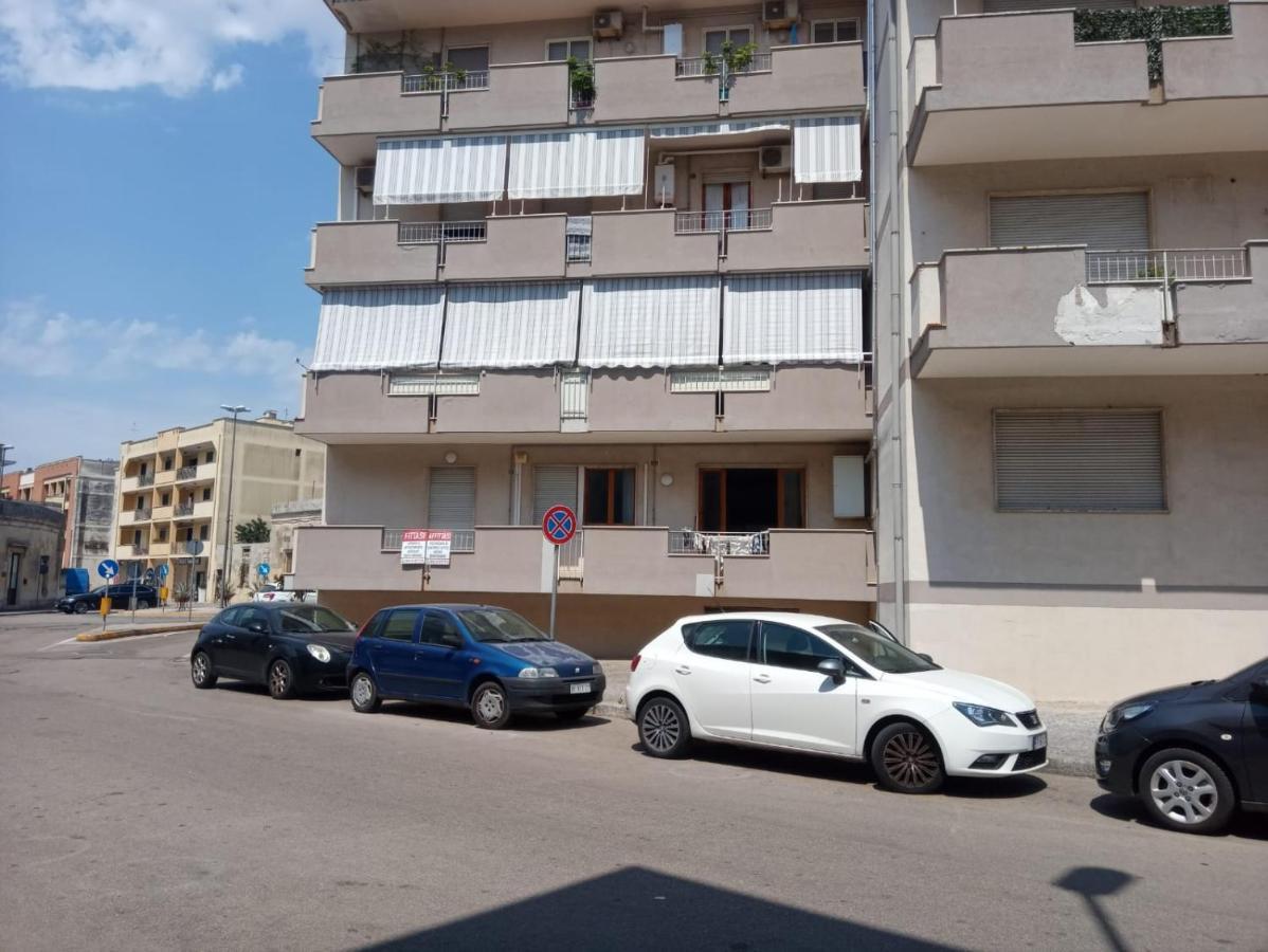 Casa Le Tre Grazie Leilighet Maglie Eksteriør bilde