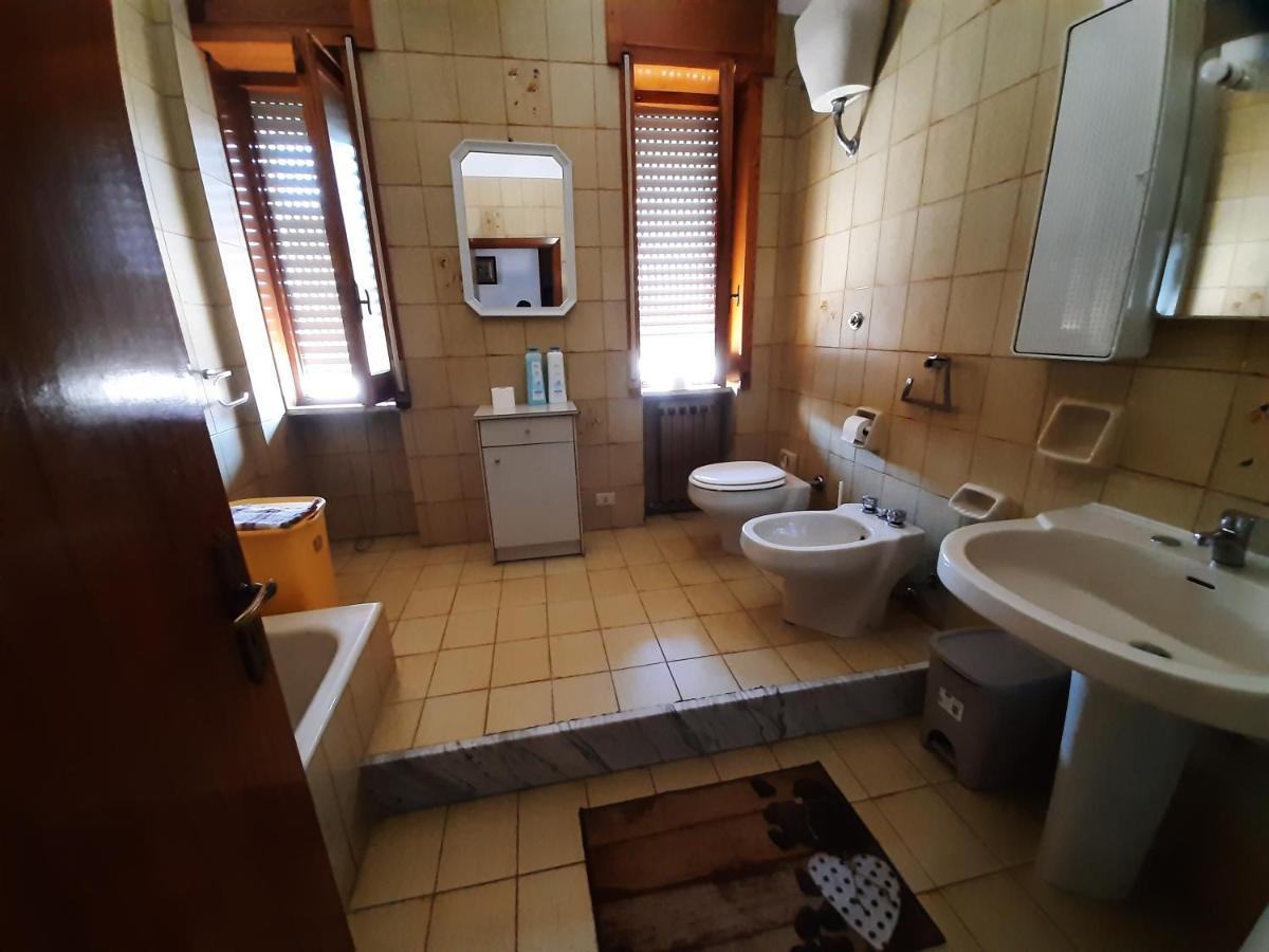Casa Le Tre Grazie Leilighet Maglie Eksteriør bilde
